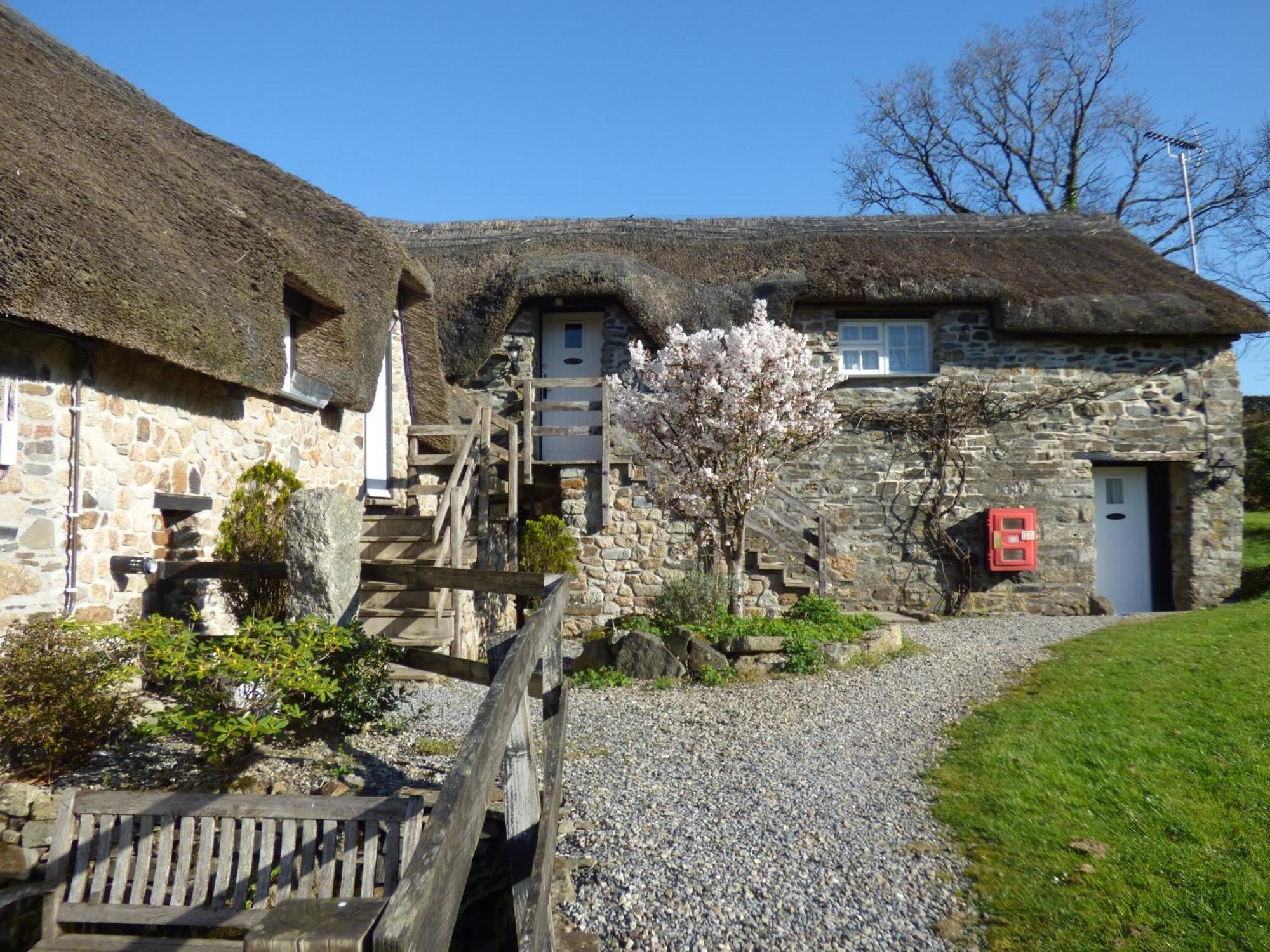Bearslake Inn Bridestowe Экстерьер фото